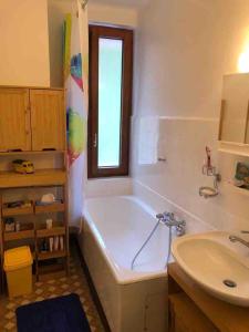 NOUVEAU! Dans résidence Alexandra House