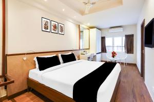 Townhouse Oak Kodambakkam Formerly Cine City