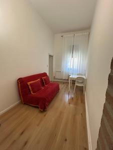 Ripa Grande Apartment