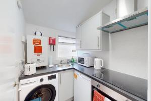 1BDR Near Northumberland Rail & Hotspur Stadium