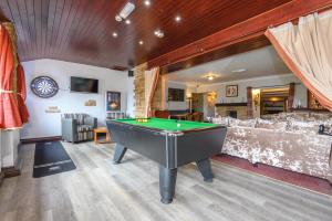 The Cosy Tap - At The Retreat