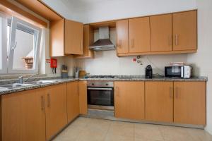 A O - Tina House Ferrel