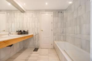 Luméa del Sol, Naranjos, Marbella