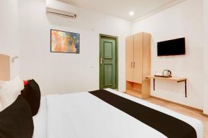 Townhouse Oak Sector 64 Near WorldMark Gurugram