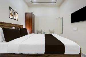 Super Collection O Chikmagalur Market Road