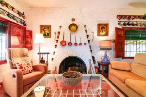 Edomus Castillo de las Guardas