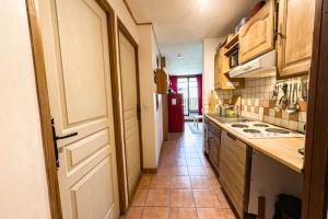 Stay in the heart of Chamonix close to the slopes