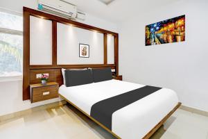 Super Hotel O Kazhakoottam Near AL SAJ Convention Centre
