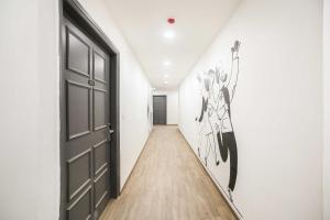 Collection O GGS Indraprastha University