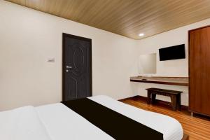 Super OYO Hotel O Machilipatnam