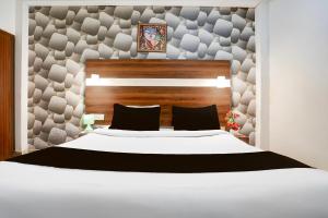 Super Collection O Tourist Complex Area Formerly Kanha Continental