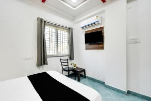 Super Townhouse Hitech City Near Yashoda Hospital