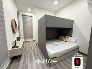Jalan Rusa Studio Room Walks to KSL Mall JB