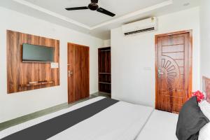 Hotel O Sunrakh Road Vrindavan Formerly Ganga Residency