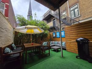 Gouda city center apartment with private garden and 2 bicycles