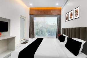 Super Collection O Quila Road Formerly JR Inn