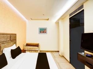 Townhouse Pitampura West Enclave