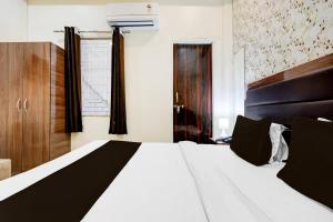 Super Hotel O Sankat Mochan Gandhi Nagar