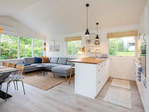 6 person holiday home in Karrebæksminde-By Traum