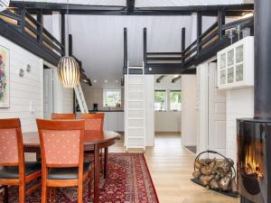 Enchanting Cottage with Whirlpool-By Traum