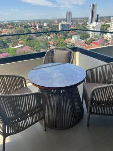 Modern 1-Bedroom Apartment in Prime Location