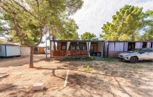 Awesome Home In Privlaka With Wifi