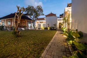 Villa Sakura ll seminyak