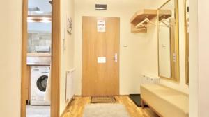 Kazinczy Inn Apartment & Balcony by FirstHost