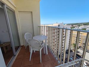 11A Rocha - Casas & Papeis