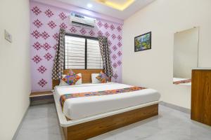 FabHotel Chirag Inn