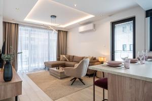 Densho 2-Bedroom Luxury Apartment