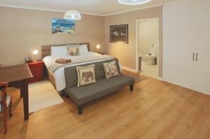 Tasties, Langebaan, 8-sleeper