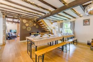 6 Bed in Foulsham oc-t33038