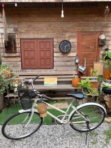 K Khan Garden at Chiang Khan Walking Street