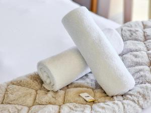 Camps Bay Luxury Family Retreat, Lush & Stylish