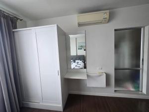 Downtown Hua Hin Condo with Pool