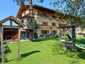 Ferienwohnung Kramerhof - 3hvězdičkové hotely ve městě Ebbs