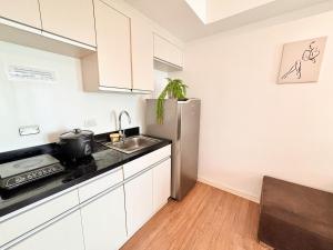 Abreeza Place Comfy Wi-Fi Netlfix