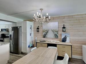 Regency Towers PCB #1006