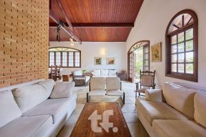 Cond. Pedra Verde - Praia do Lázaro