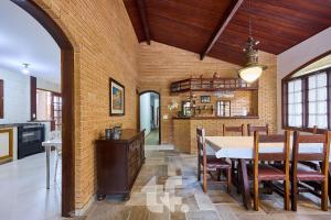 Cond. Pedra Verde - Praia do Lázaro