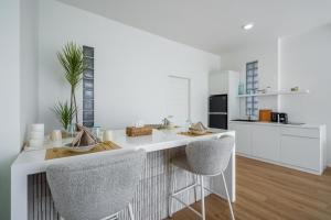 Dreamland 1BR Villa with Private Pool 3 min Walk to Beach, Pecatu