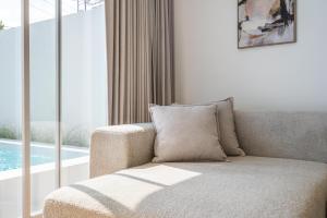 Dreamland 1BR Villa with Private Pool 3 min Walk to Beach, Pecatu