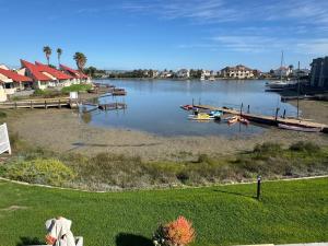 Port Owen Marina Starlight 20 by First Private Stays