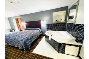 Lake Seminole Inn