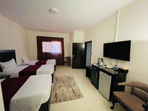 Plaza View Hostel