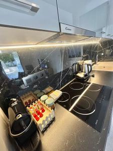 Maroussi Exclussive 1