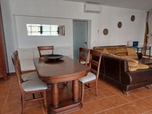 Casa De Campo Con Piscina