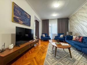 Bucharest Athenaeum Apartment