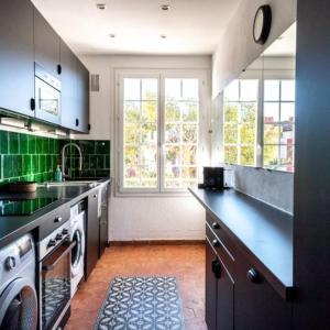 Bright nest with balcony and view on the port